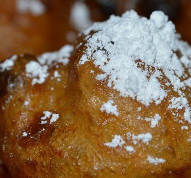 De beste oliebollen van Harderwijk zijn er weer!